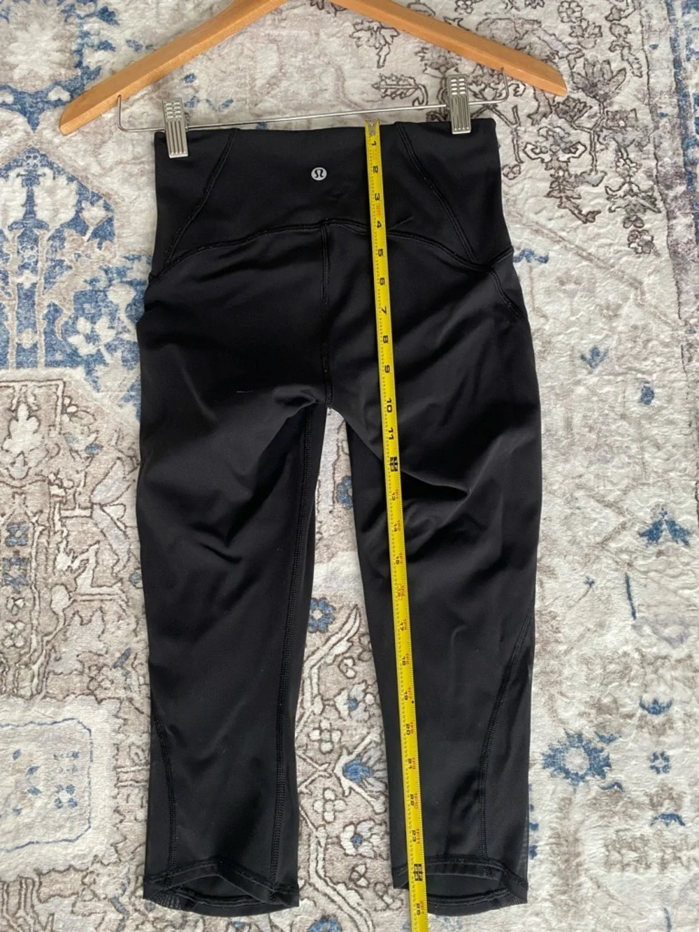 Lululemon Athletica High Waist Mesh Capri Leggings
